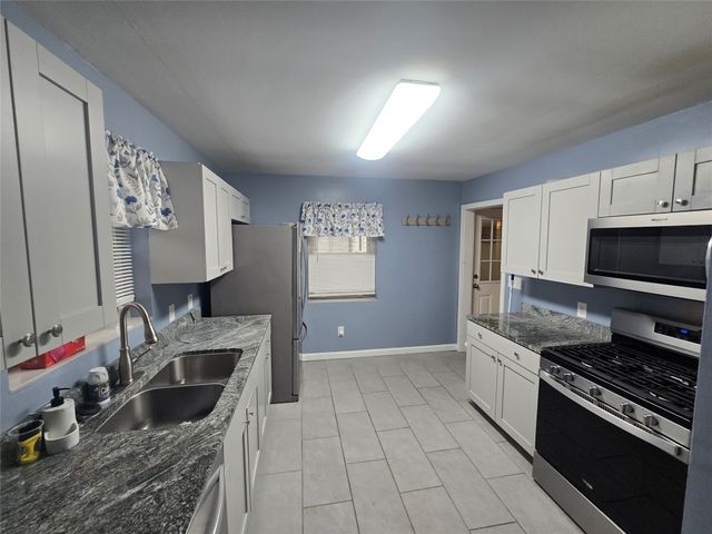 144 PARK Way, Erie, PA 16511