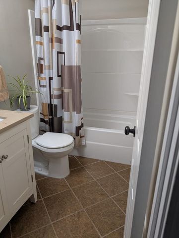630 Chapelwood Drive, Dothan, AL 36305