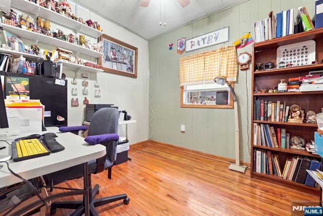 352 Farnham Avenue, Lodi, NJ 07644
