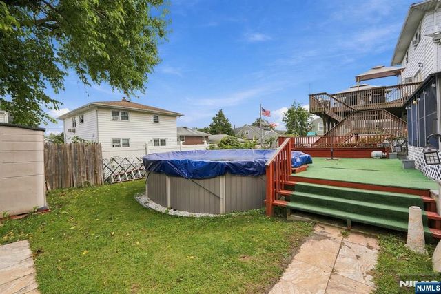 352 Farnham Avenue, Lodi, NJ 07644