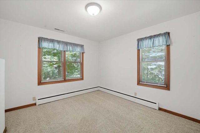 2613 Joplin Avenue, Denver, IA 50622