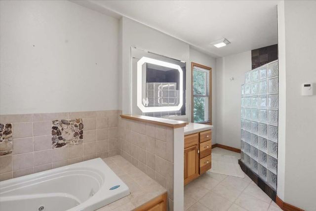 2613 Joplin Avenue, Denver, IA 50622