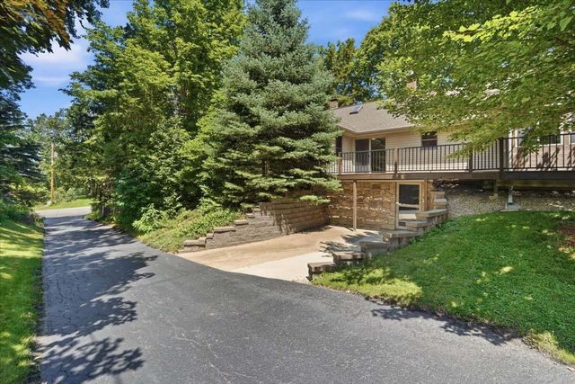 2613 Joplin Avenue, Denver, IA 50622
