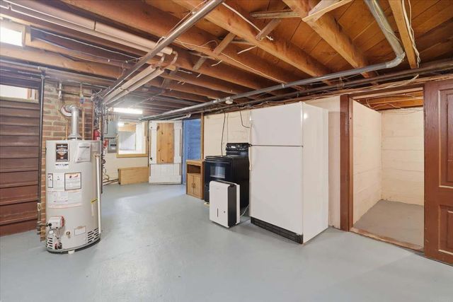 2613 Joplin Avenue, Denver, IA 50622