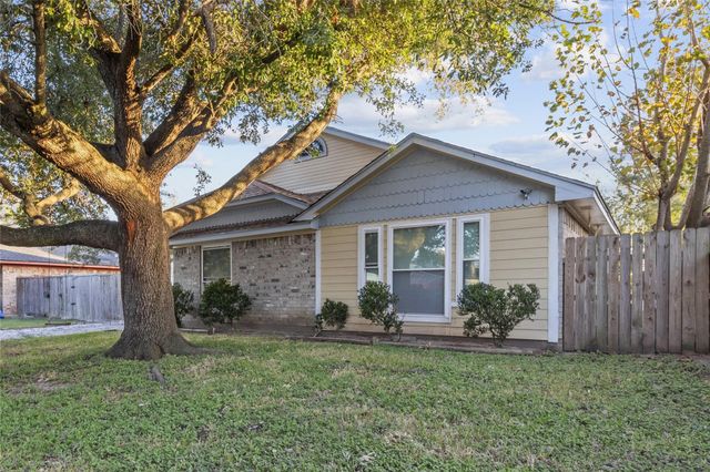 5310 Findlay Drive, Pasadena, TX 77505