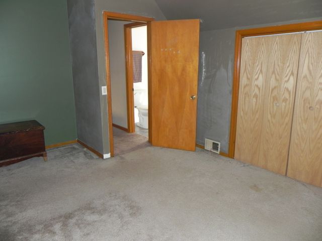 8955 Grand Avenue, River Grove, IL 60171