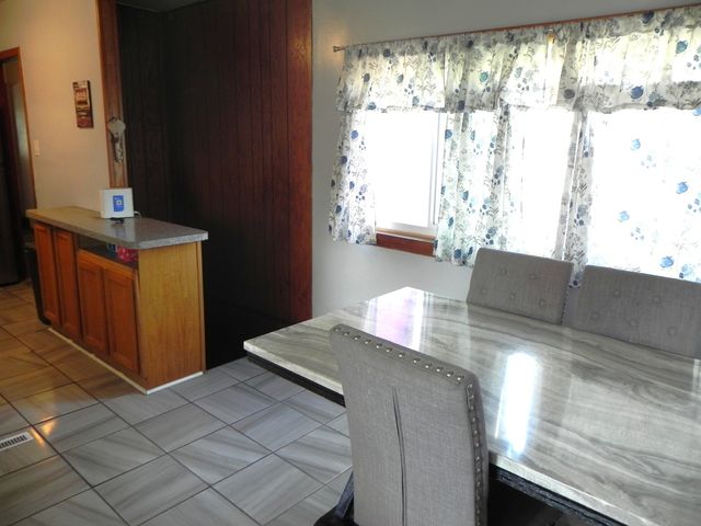 8955 Grand Avenue, River Grove, IL 60171
