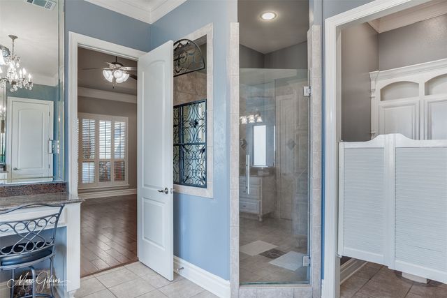 1069 Waters Edge Circle, Shreveport, LA 71106