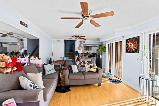 6139 Seven Springs Boulevard, Greenacres, FL 33463