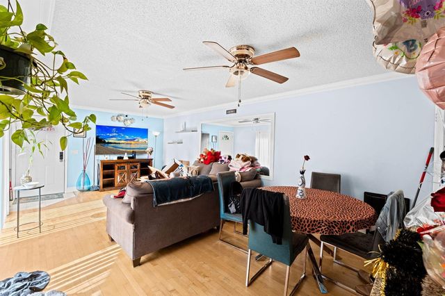 6139 Seven Springs Boulevard, Greenacres, FL 33463