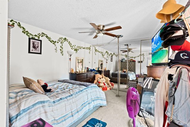 6139 Seven Springs Boulevard, Greenacres, FL 33463