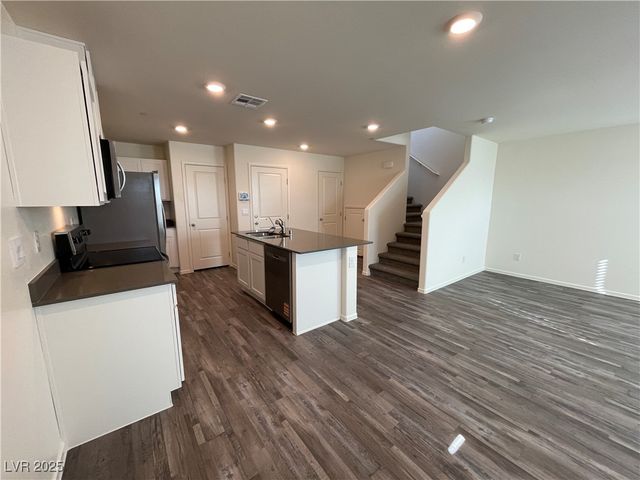 4919 Olive Mesa Avenue, Las Vegas, NV 89139