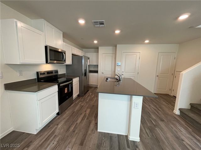 4919 Olive Mesa Avenue, Las Vegas, NV 89139