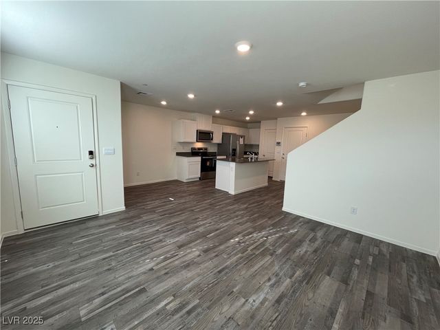 4919 Olive Mesa Avenue, Las Vegas, NV 89139