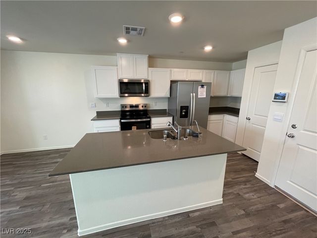 4919 Olive Mesa Avenue, Las Vegas, NV 89139