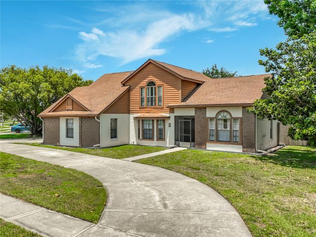 2205 FAIRMONT CIRCLE, Orlando, FL 32837