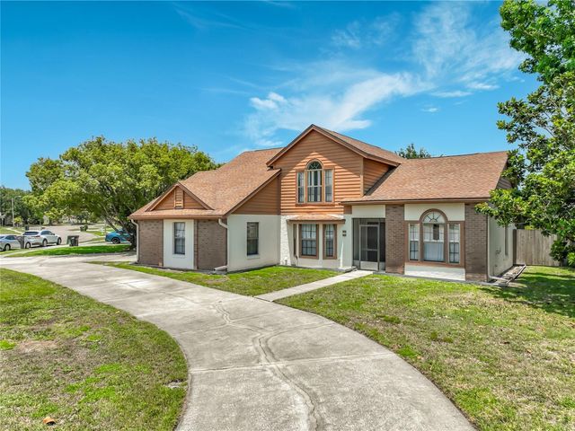 2205 FAIRMONT CIRCLE, Orlando, FL 32837