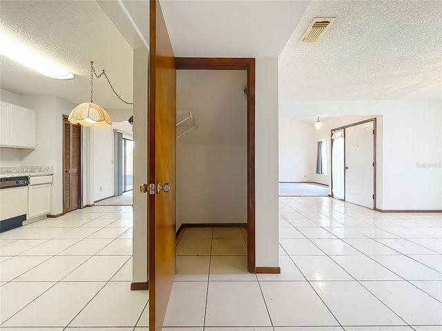 2205 FAIRMONT CIRCLE, Orlando, FL 32837