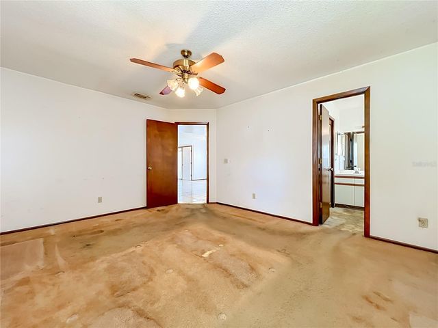 2205 FAIRMONT CIRCLE, Orlando, FL 32837