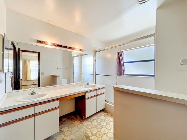2205 FAIRMONT CIRCLE, Orlando, FL 32837