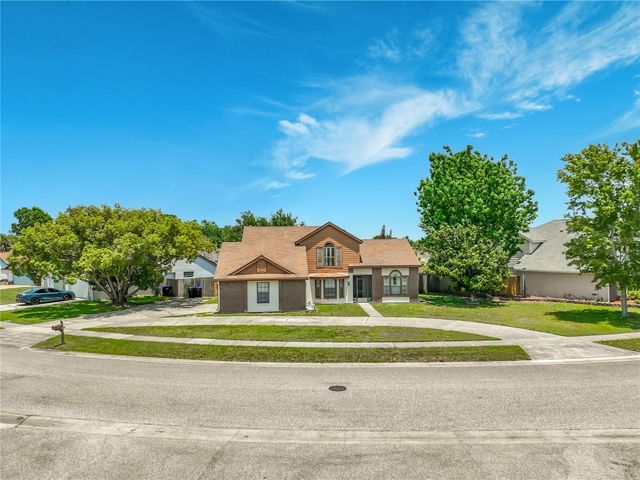 2205 FAIRMONT CIRCLE, Orlando, FL 32837