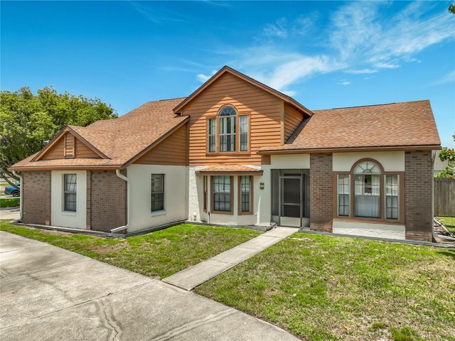2205 FAIRMONT CIRCLE, Orlando, FL 32837