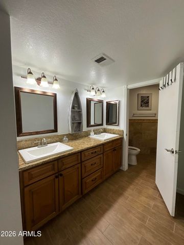 5145 W SANNA Street, Glendale, AZ 85302