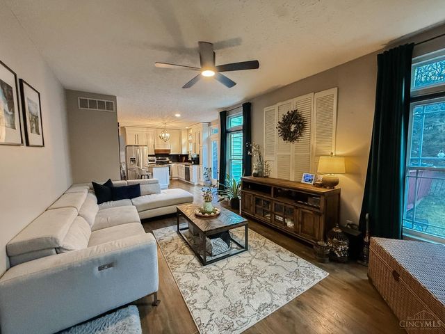 807 Cherry Hill Lane, Lebanon, OH 45036