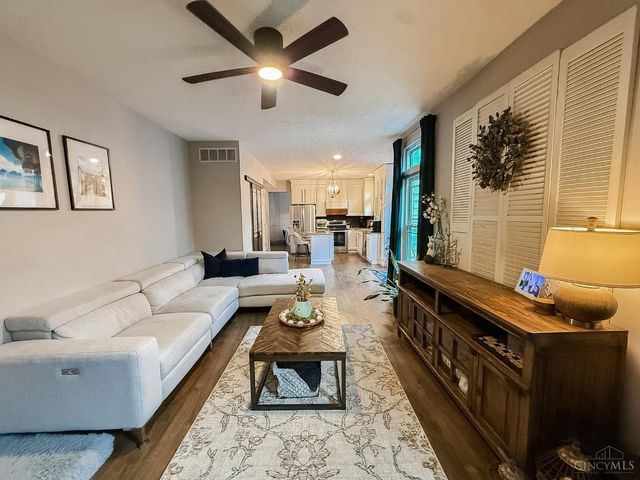 807 Cherry Hill Lane, Lebanon, OH 45036