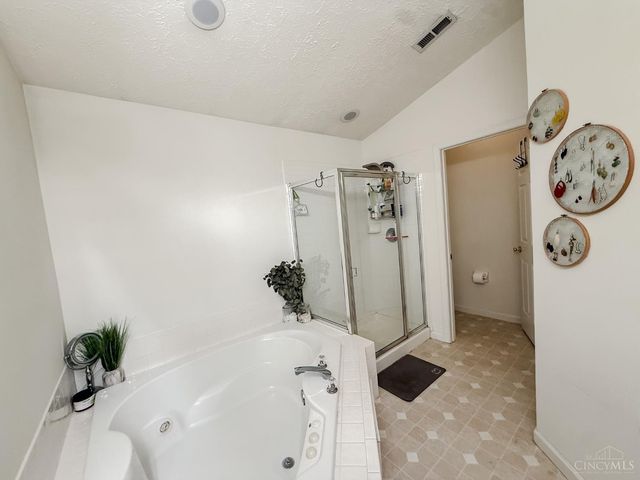 807 Cherry Hill Lane, Lebanon, OH 45036