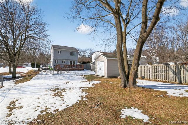 622 Elizabeth Street, Milford, MI 48381