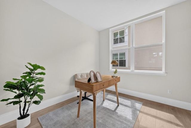 379 Dunsmuir Terrace 3, Sunnyvale, CA 94085