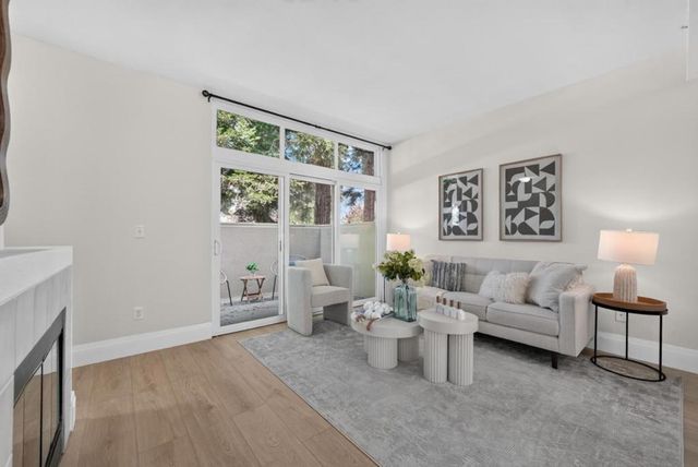 379 Dunsmuir Terrace 3, Sunnyvale, CA 94085