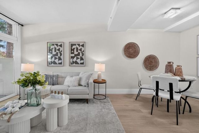 379 Dunsmuir Terrace 3, Sunnyvale, CA 94085