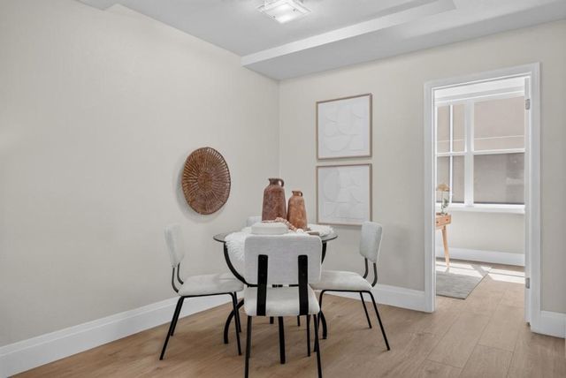 379 Dunsmuir Terrace 3, Sunnyvale, CA 94085