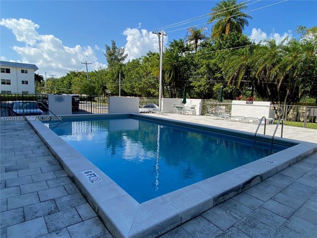 255 Galen Dr 3D, Key Biscayne, FL 33149
