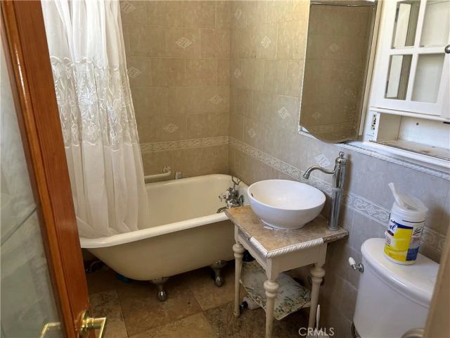 8584 Camelia, Riverside, CA 92504