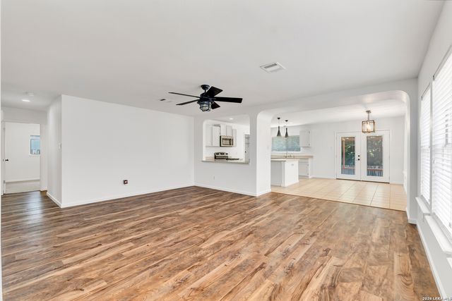4527 Sherwood, San Antonio, TX 78217