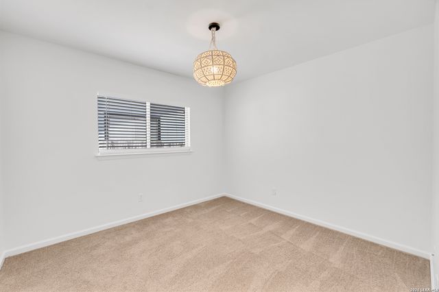 4527 Sherwood, San Antonio, TX 78217
