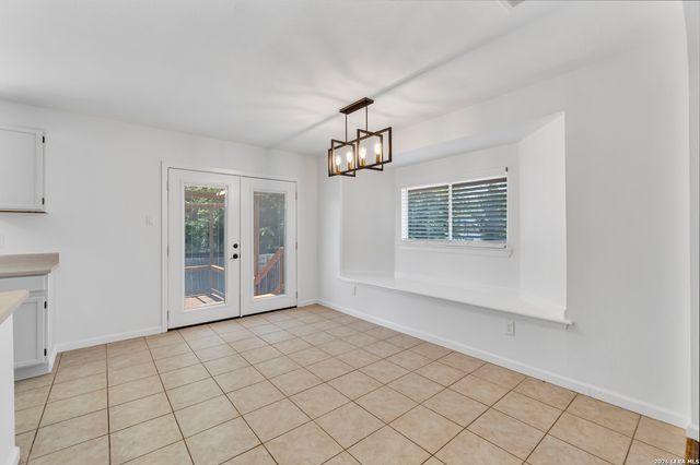 4527 Sherwood, San Antonio, TX 78217