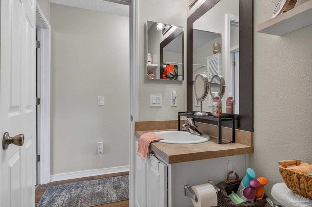 4890 Hilarita Cir, Pace, FL 32571