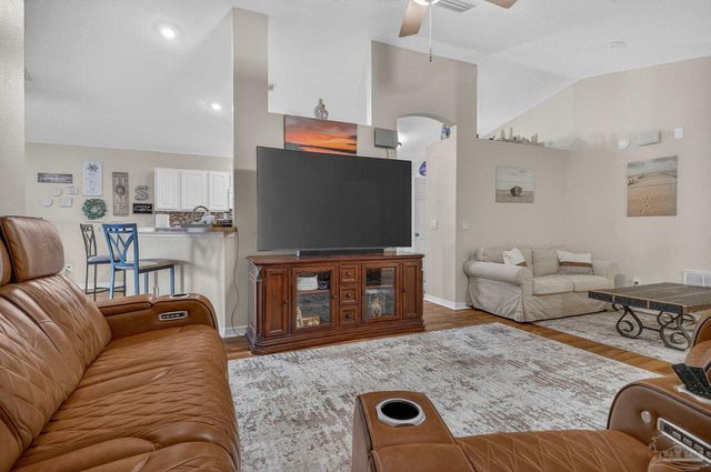 4890 Hilarita Cir, Pace, FL 32571