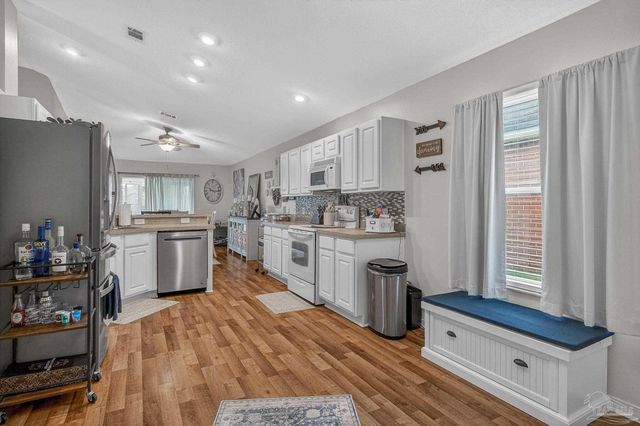 4890 Hilarita Cir, Pace, FL 32571