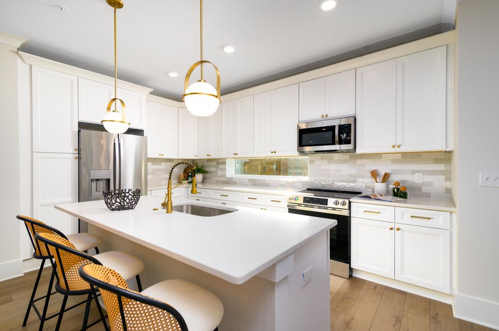 1150 Valdosta Unit 301, North Charleston, SC 29405