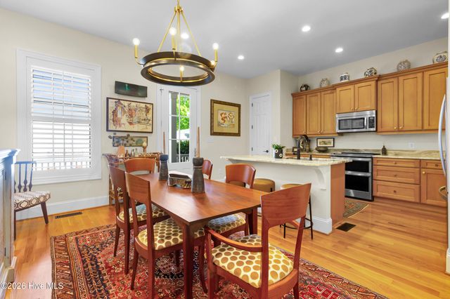 3904 Harkers Way, New Bern, NC 28562