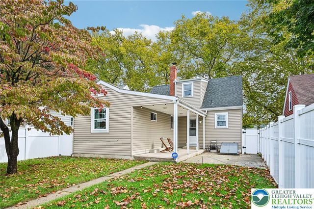 860 N Irving Street, Allentown City, PA 18109