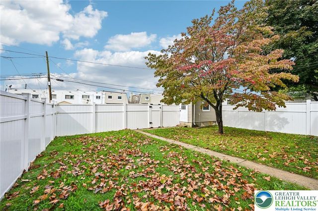860 N Irving Street, Allentown City, PA 18109