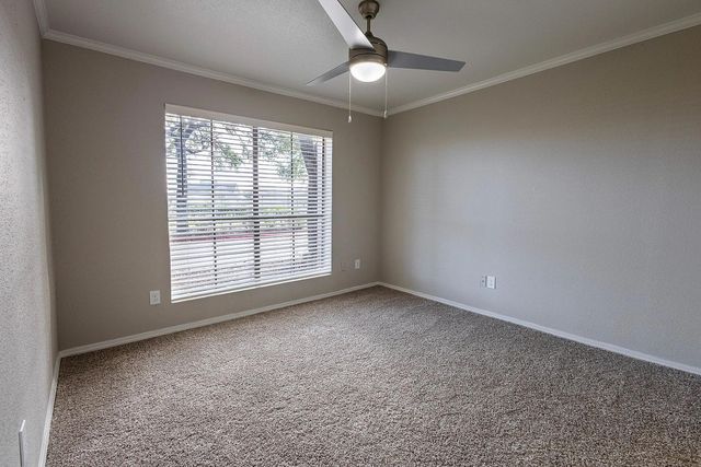 1230 Fm 1960 Bypass Road E 711, Humble, TX 77338