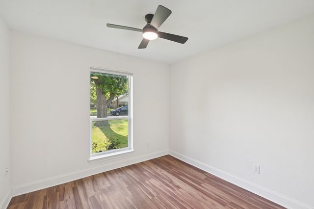 1023 N Fannin Street, Rockwall, TX 75087