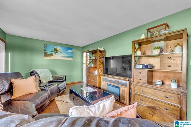 2904 CRESTLANE DRIVE, Adamsville, AL 35005